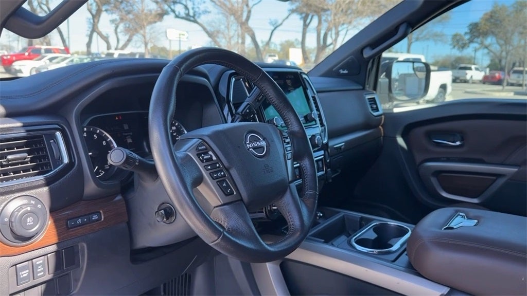 2023 Nissan Titan Platinum Reserve
