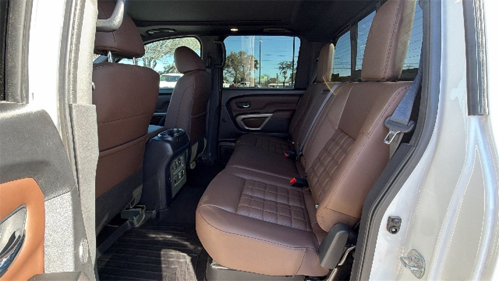 2023 Nissan Titan Platinum Reserve