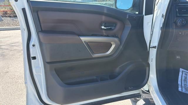 2023 Nissan Titan Platinum Reserve