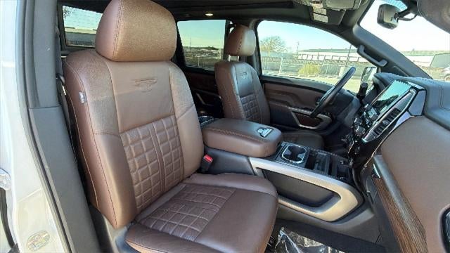 2023 Nissan Titan Platinum Reserve