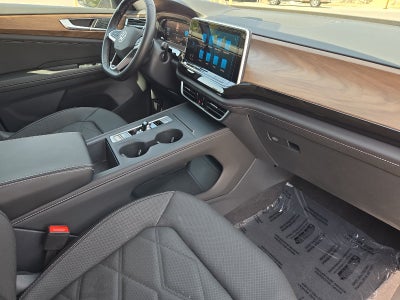 2025 Volkswagen Atlas 2.0T SE