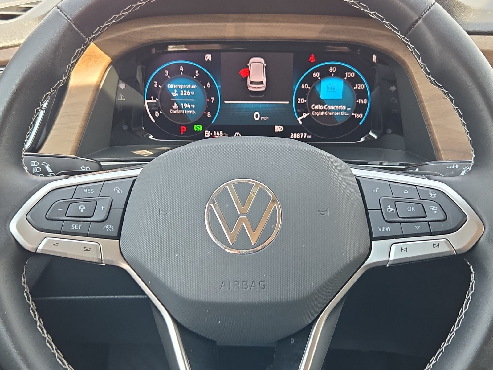 2025 Volkswagen Atlas 2.0T SE