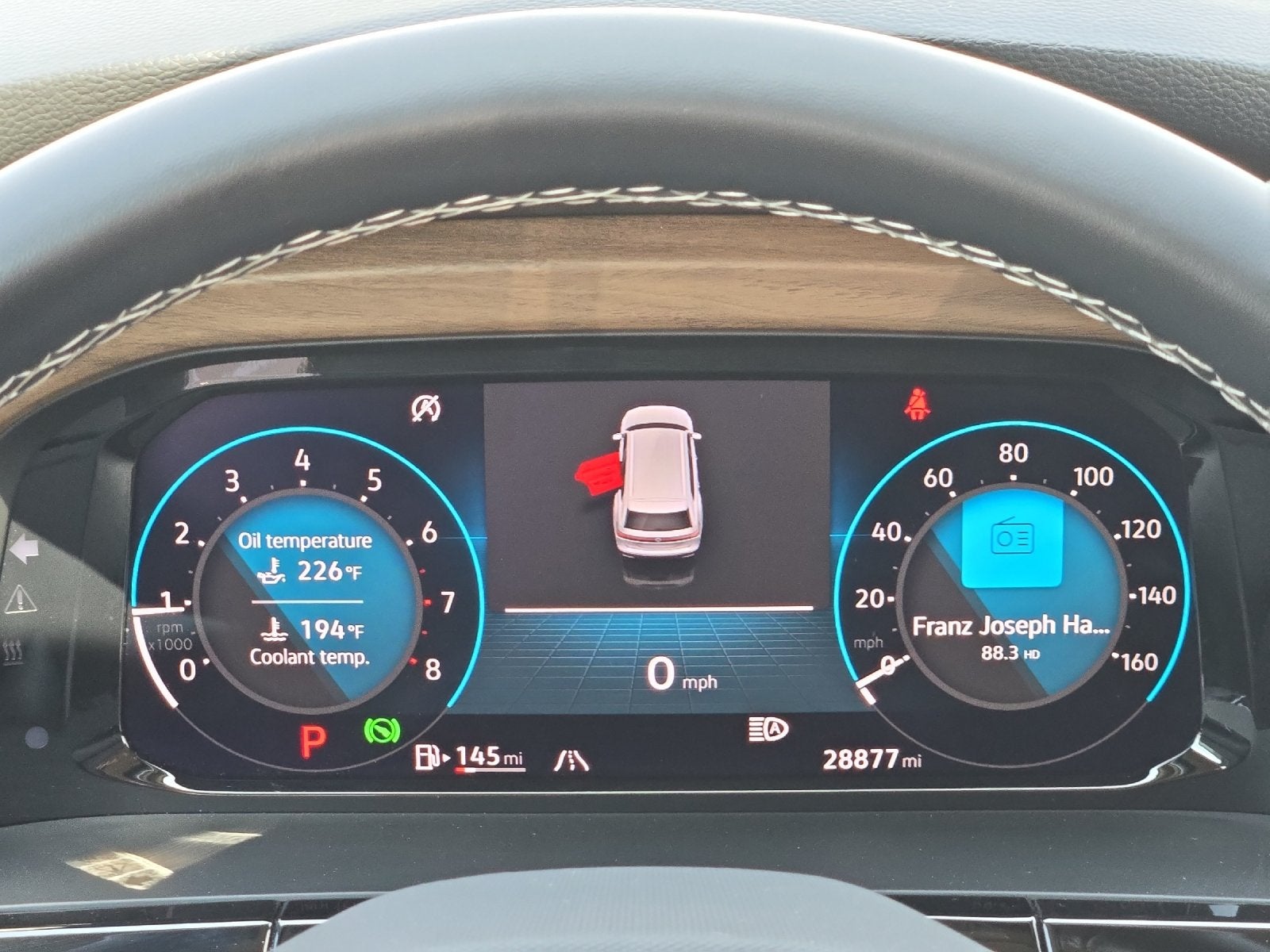 2025 Volkswagen Atlas 2.0T SE