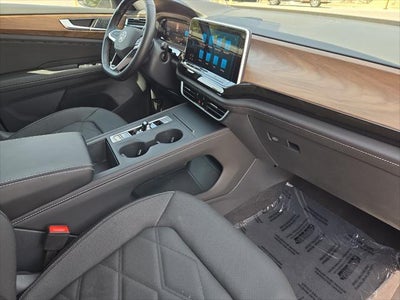 2025 Volkswagen Atlas 2.0T SE