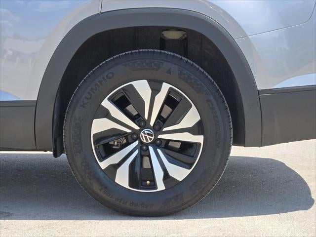 2025 Volkswagen Atlas 2.0T SE