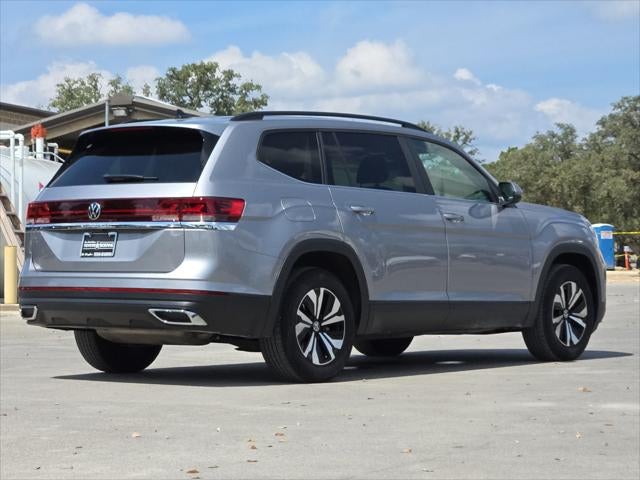 2025 Volkswagen Atlas 2.0T SE