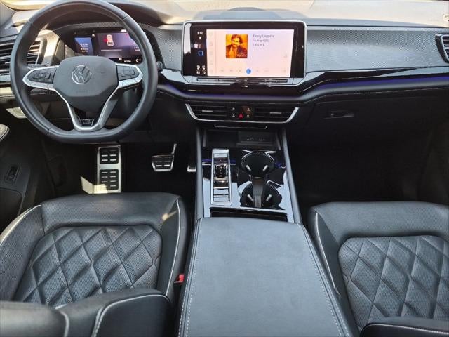 2024 Volkswagen Atlas Cross Sport 2.0T SEL Premium R-Line