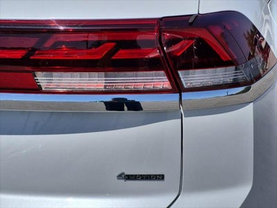 2024 Volkswagen Atlas Cross Sport 2.0T SEL Premium R-Line