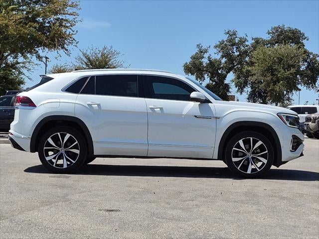 2024 Volkswagen Atlas Cross Sport 2.0T SEL Premium R-Line