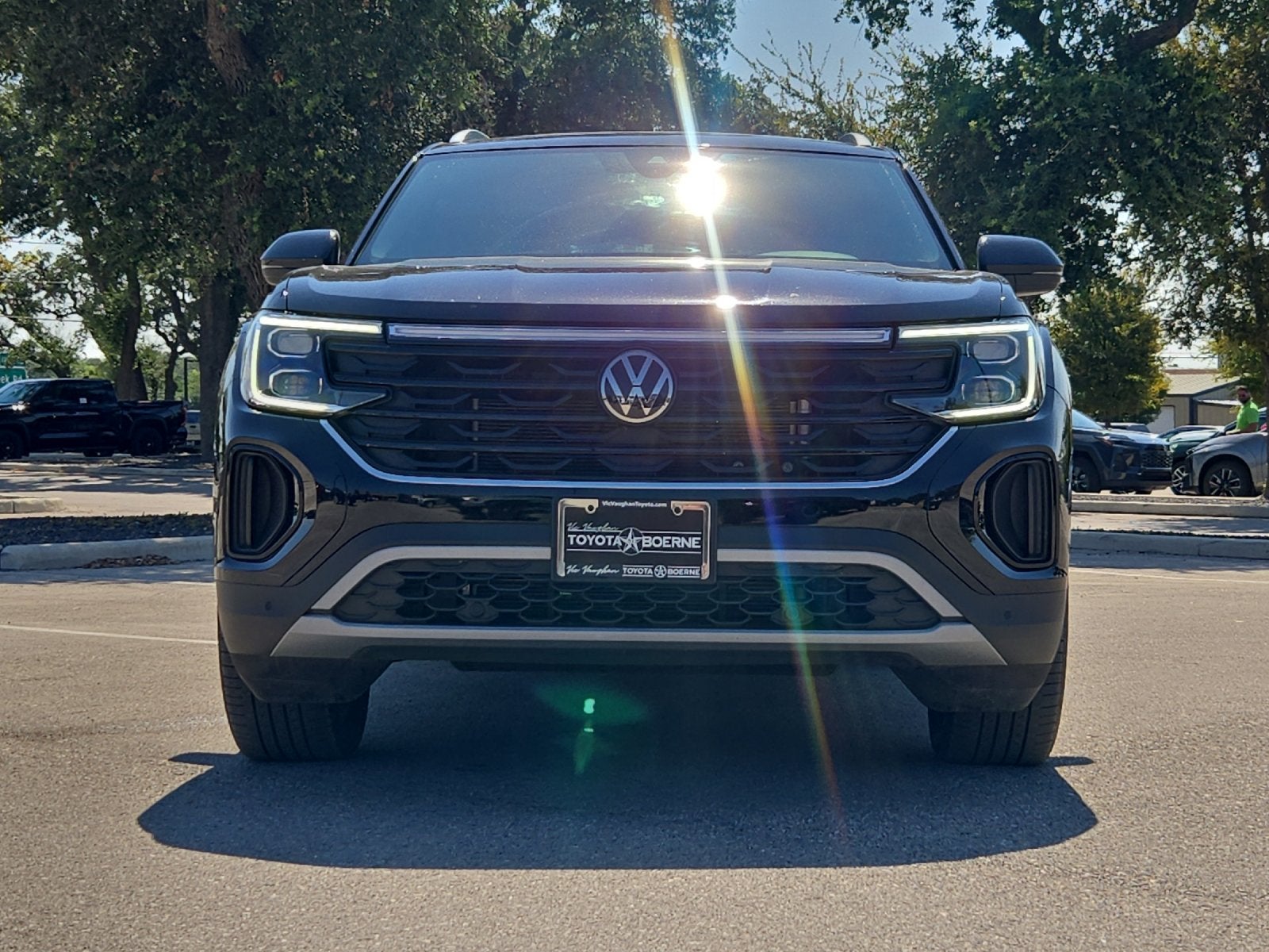 2024 Volkswagen Sport 2.0T SE w/Technology