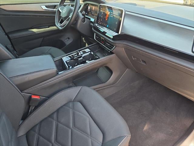 2024 Volkswagen Sport 2.0T SE w/Technology
