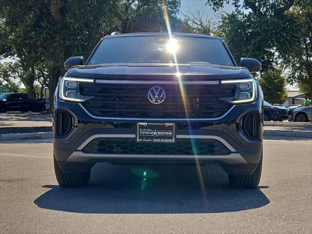 2024 Volkswagen Sport 2.0T SE w/Technology