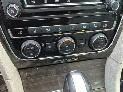 2018 Volkswagen Passat 2.0T SE