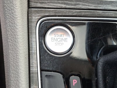 2018 Volkswagen Passat 2.0T SE