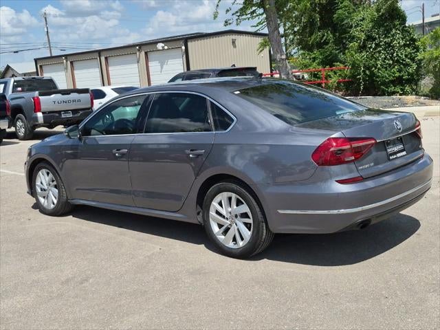 2018 Volkswagen Passat 2.0T SE