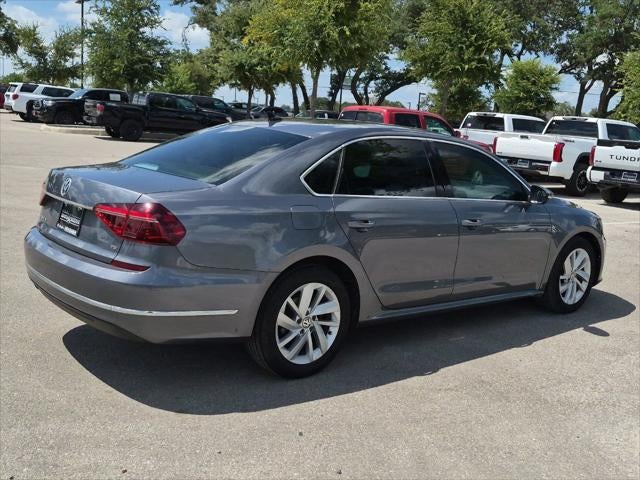 2018 Volkswagen Passat 2.0T SE