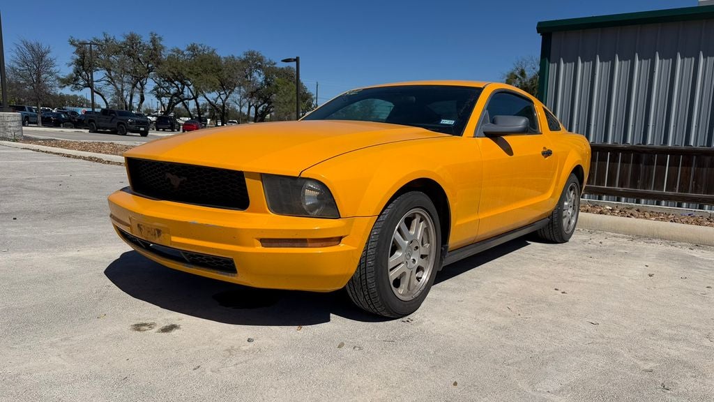 2007 Ford Mustang V6 Deluxe