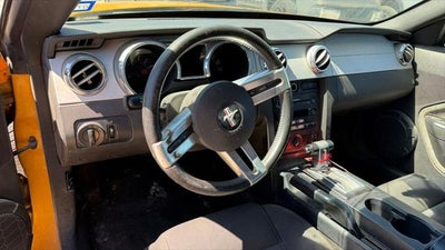 2007 Ford Mustang V6 Deluxe