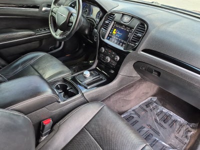 2018 Chrysler 300 S