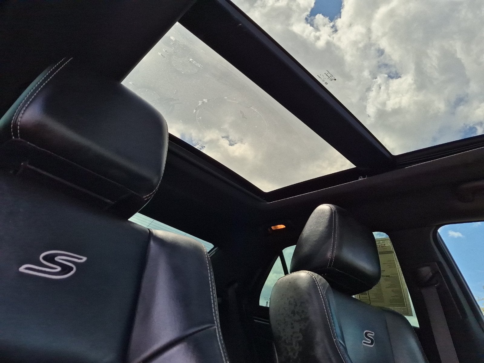 2018 Chrysler 300 S