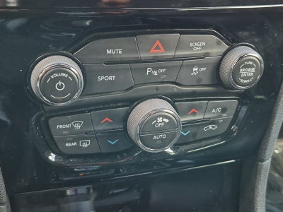 2018 Chrysler 300 S