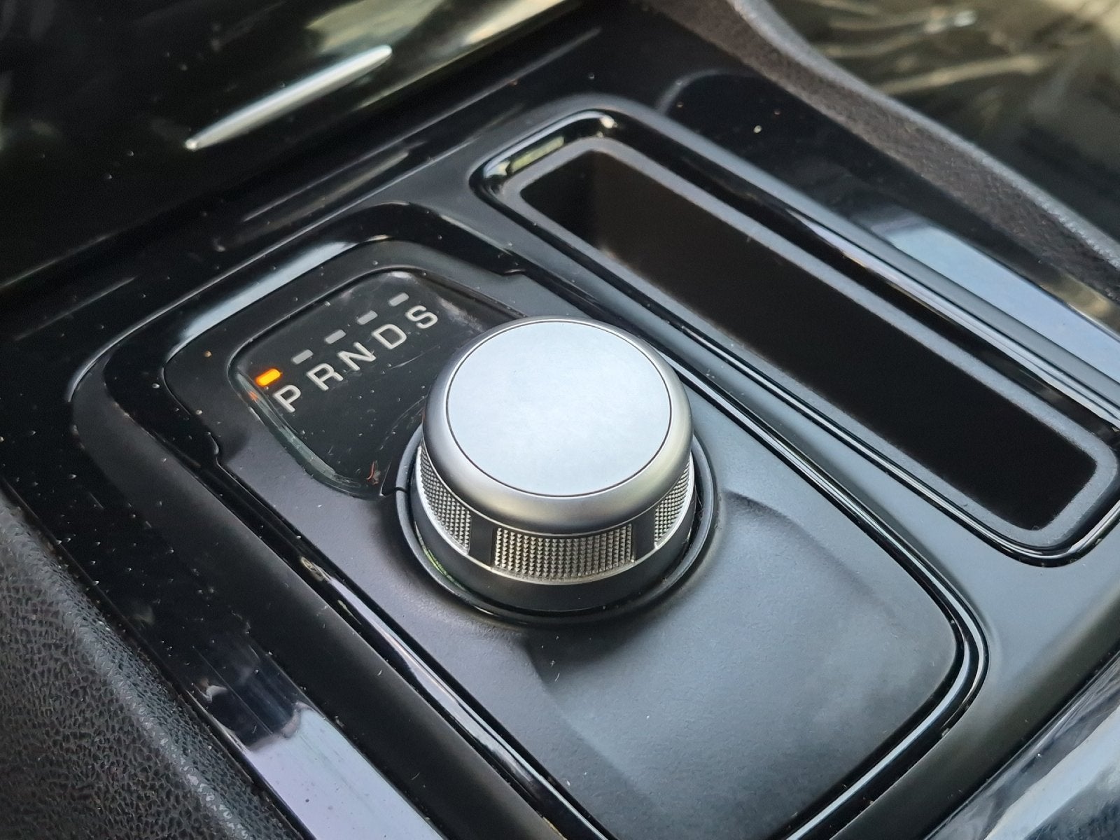 2018 Chrysler 300 S
