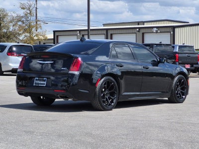 2018 Chrysler 300 S