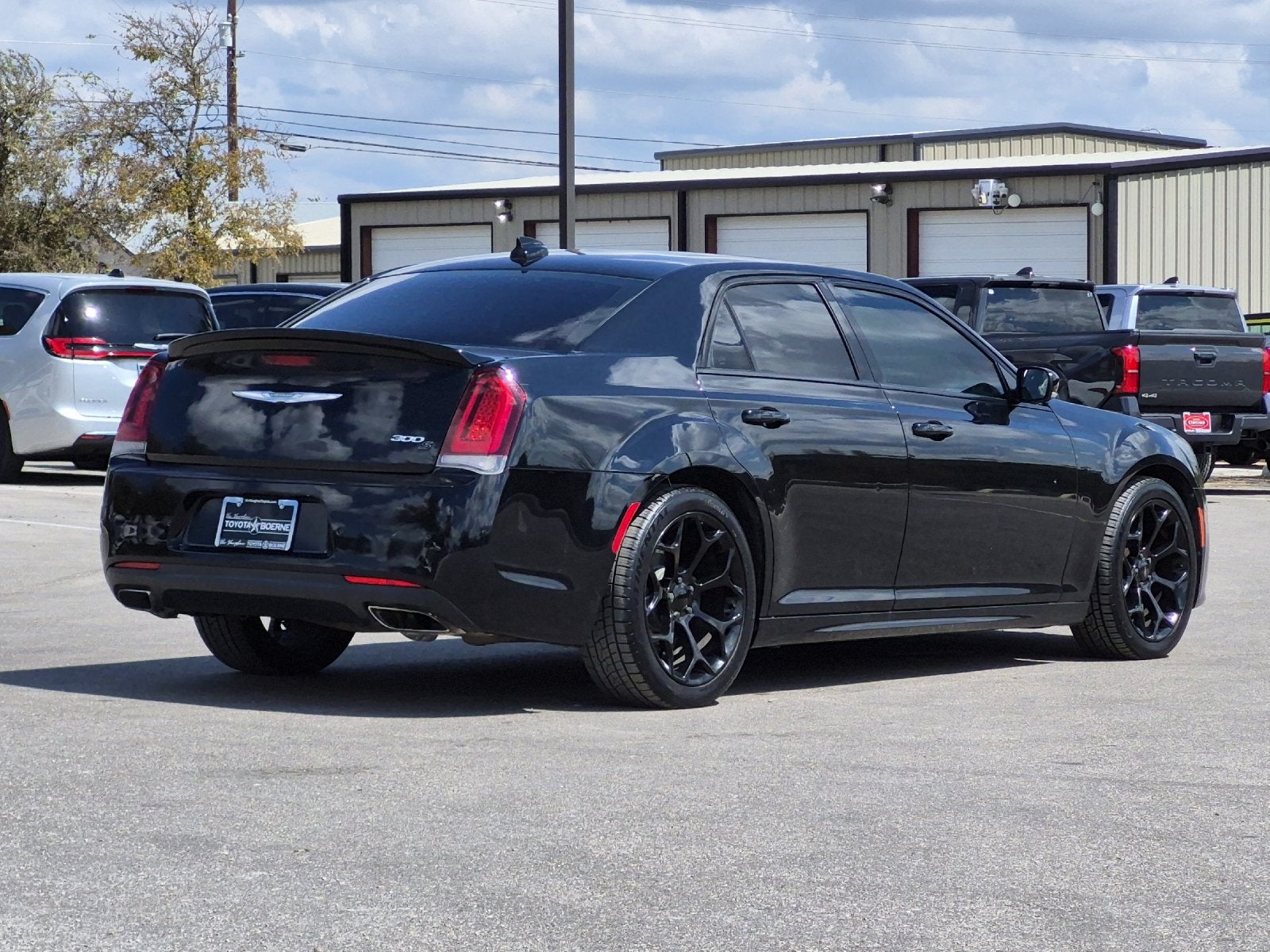2018 Chrysler 300 S