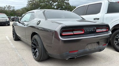 2017 Dodge Challenger SXT