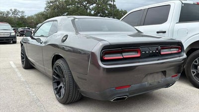 2017 Dodge Challenger SXT