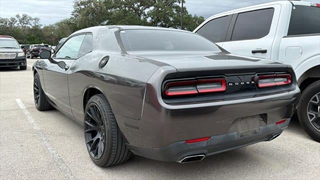 2017 Dodge Challenger SXT