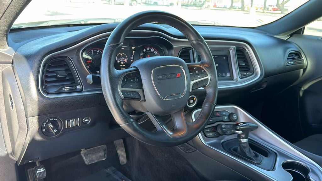 2019 Dodge Challenger SXT