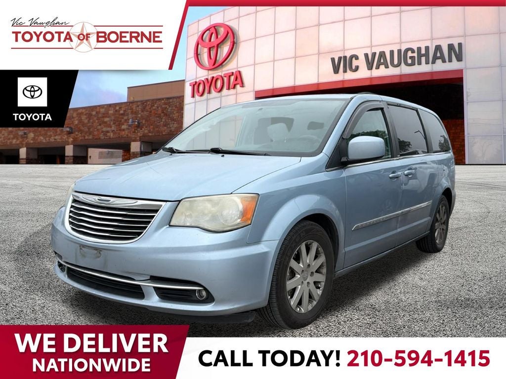 2013 Chrysler Town & Country Touring