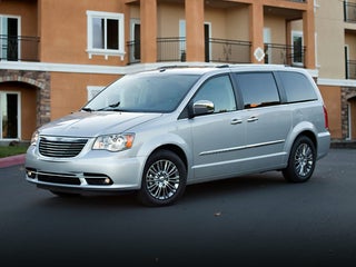 2013 Chrysler Town &amp; Country Touring