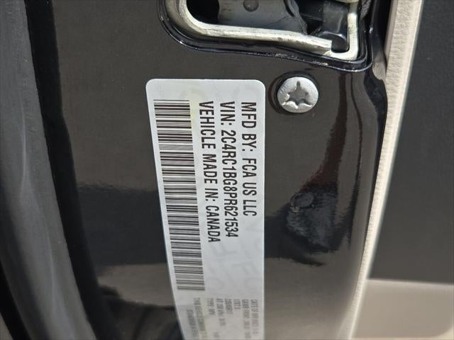 2023 Chrysler Pacifica Touring L