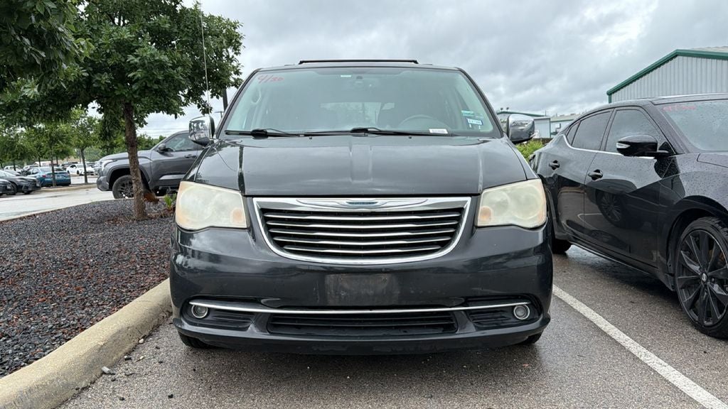 Used 2014 Chrysler Town & Country Touring-L with VIN 2C4RC1CG0ER329923 for sale in Boerne, TX