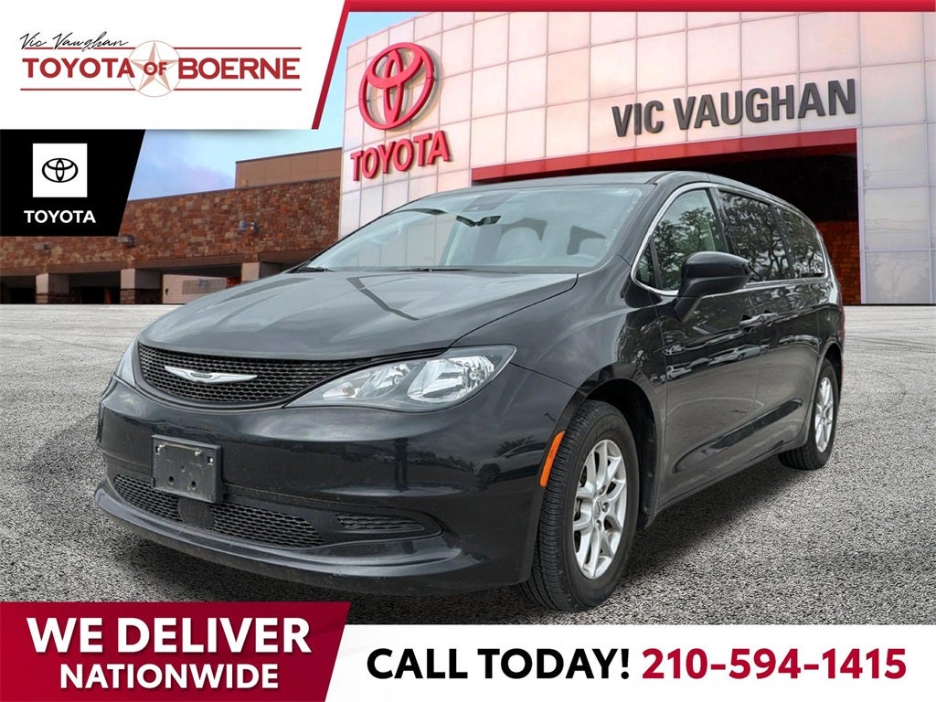 2023 Chrysler Voyager LX