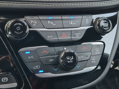 2024 Chrysler Pacifica Hybrid Select S Appearance