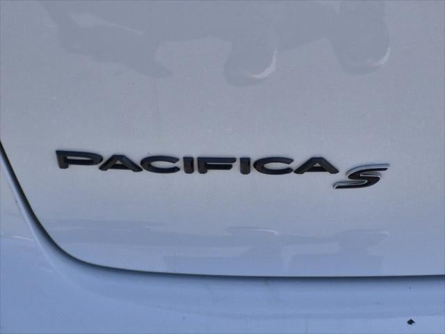 2024 Chrysler Pacifica Hybrid Select S Appearance