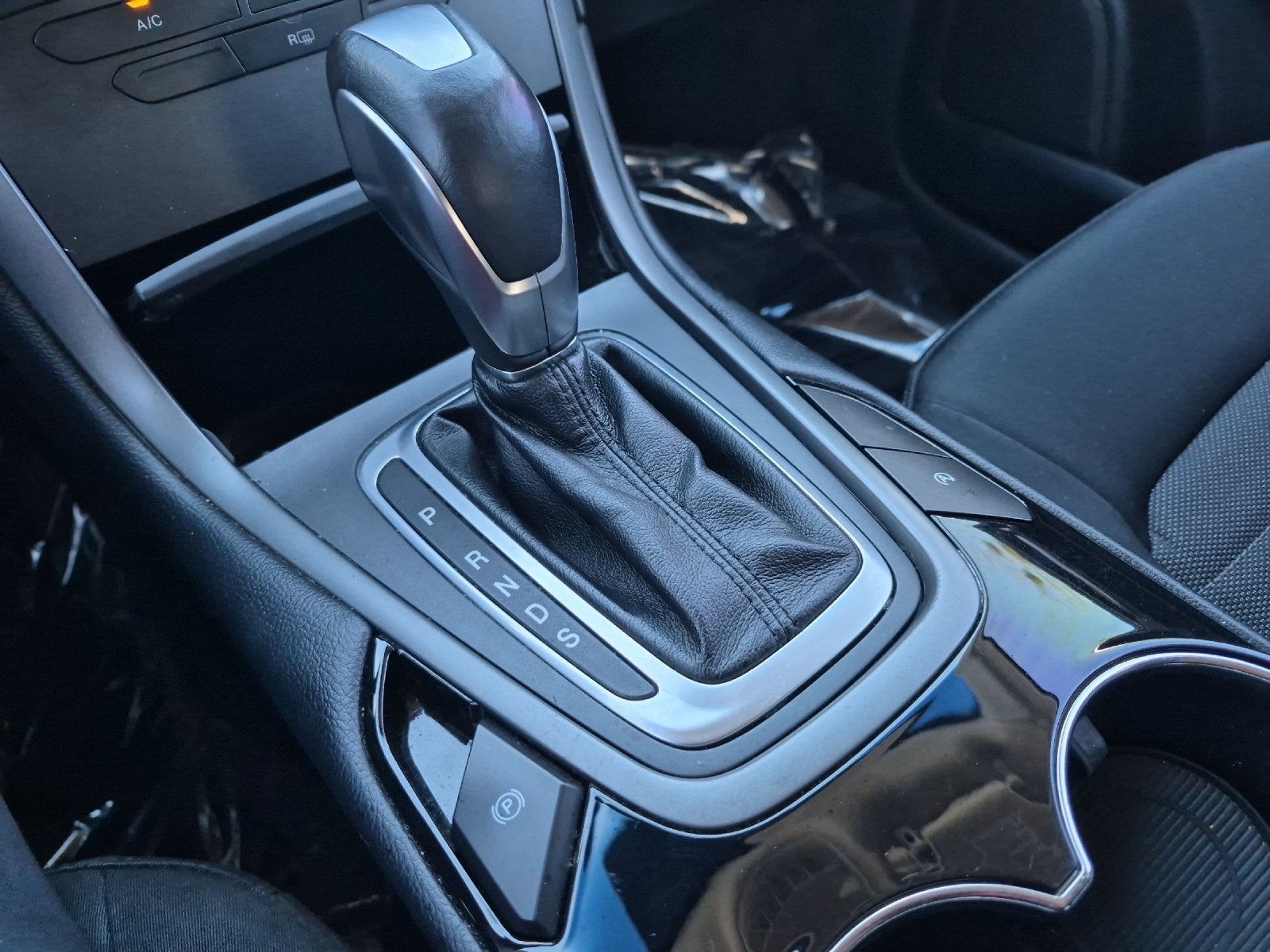 2017 Ford Edge SE