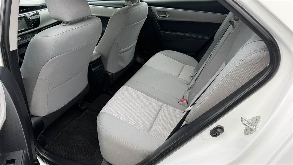 2015 Toyota Corolla LE