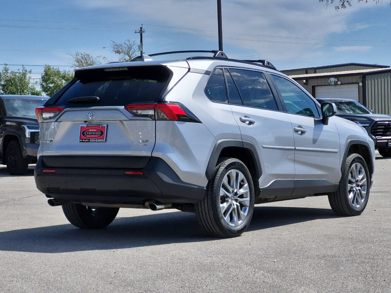 2025 Toyota RAV4 XLE Premium