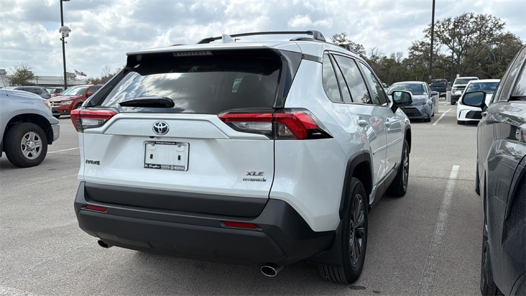 2024 Toyota RAV4 Hybrid XLE Premium