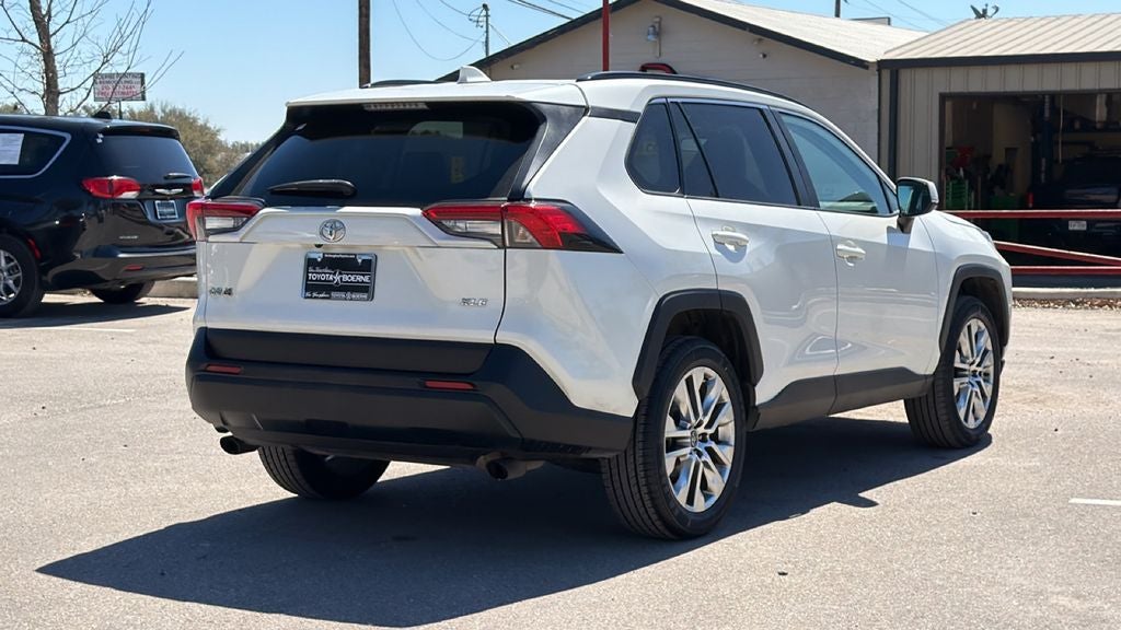 2021 Toyota RAV4 XLE Premium