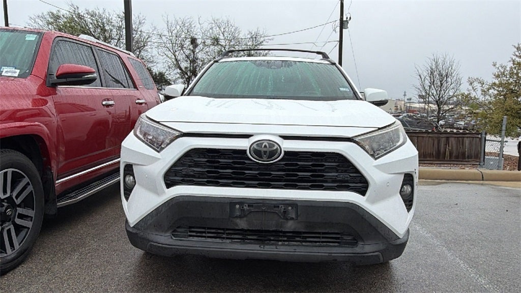 2019 Toyota RAV4 XLE Premium