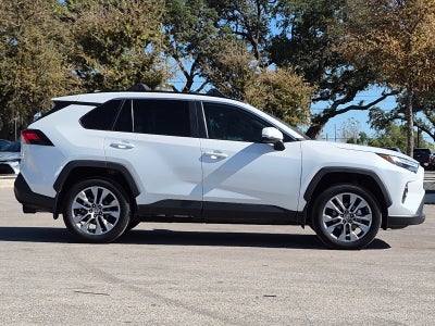 2025 Toyota RAV4 XLE Premium