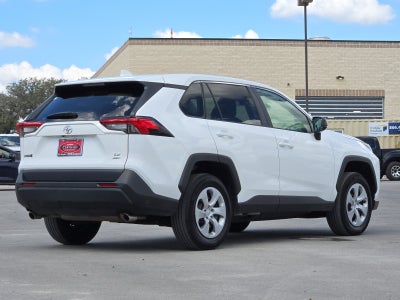 2025 Toyota RAV4 LE