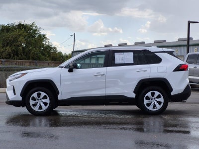 2025 Toyota RAV4 LE