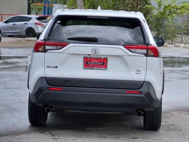 2025 Toyota RAV4 LE