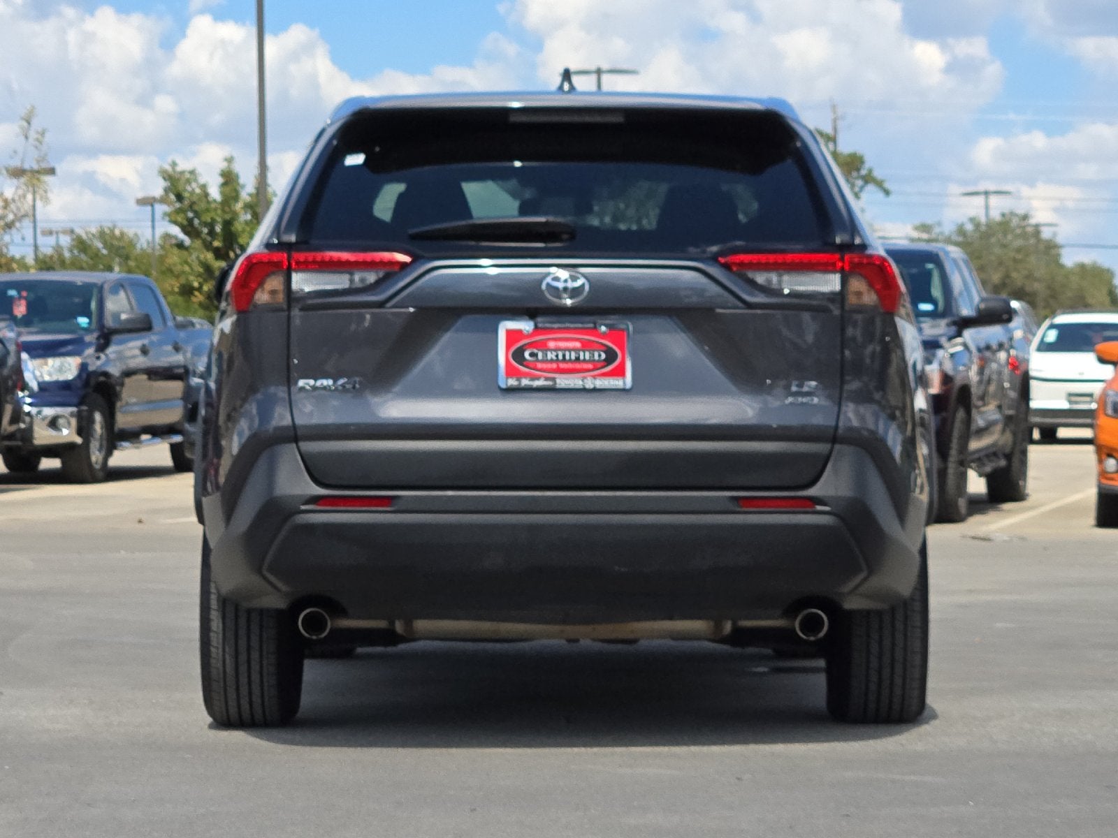 2025 Toyota RAV4 LE